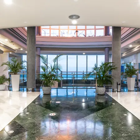 Landmar Costa Gigantes Family Szálloda 4*