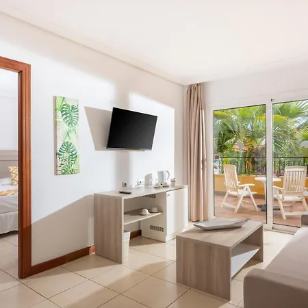 Landmar Costa Gigantes Family Szálloda 4*