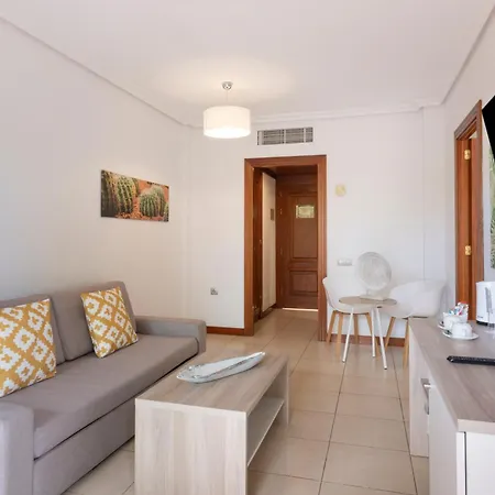 Szálloda Landmar Costa Gigantes Family 4*