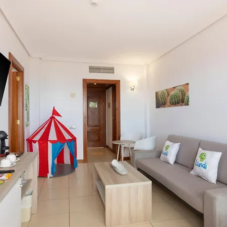 Hotel Landmar Costa Gigantes Family 4*