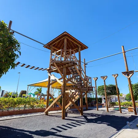 Hotel Landmar Costa Gigantes Family