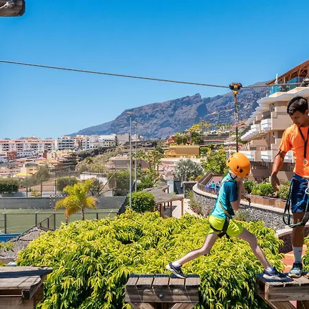 Hotel Landmar Costa Gigantes Family 4*
